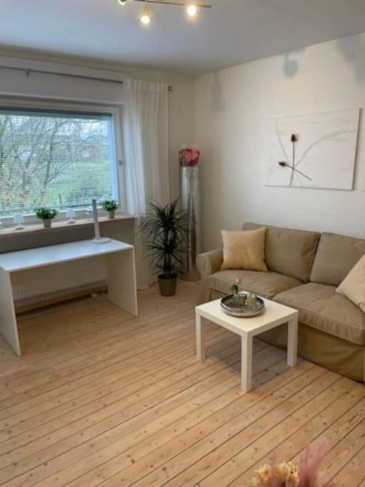 *neu* Extravagantes Eifelhaus Am Nuerburgring Mannebach (Vulkaneifel)